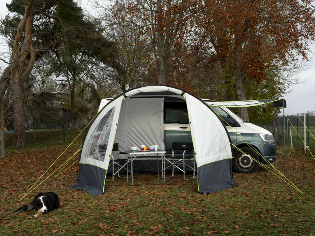 Reimo Tour Easy Young 2 Campervan Awning - Fits VW T5 T6 & More 5 Reimo Tour Easy Young 2 Campervan Awning - Fits VW T5 T6 & More - Image 3