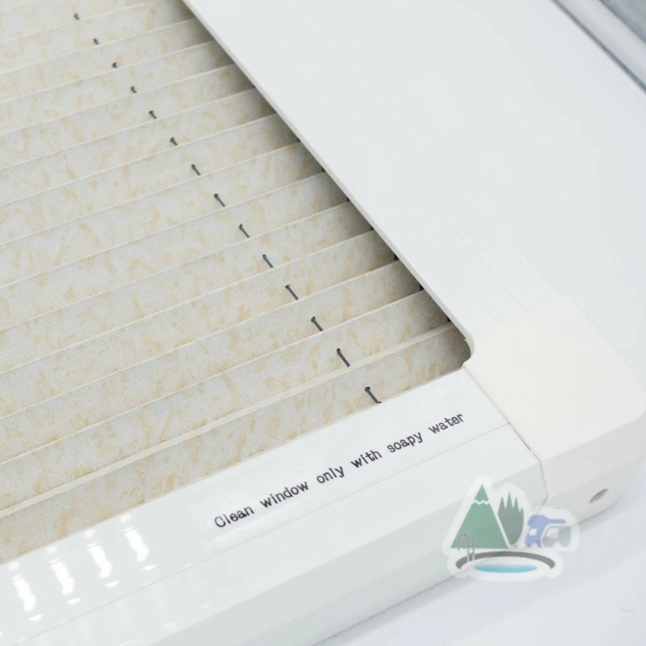 Adventurer Campervan Top Hinge Window With Blind And Fly Screen - Flush Acrylic Glass 8 Adventurer Campervan Top Hinge Window With Blind And Fly Screen - Flush Acrylic Glass - Image 6