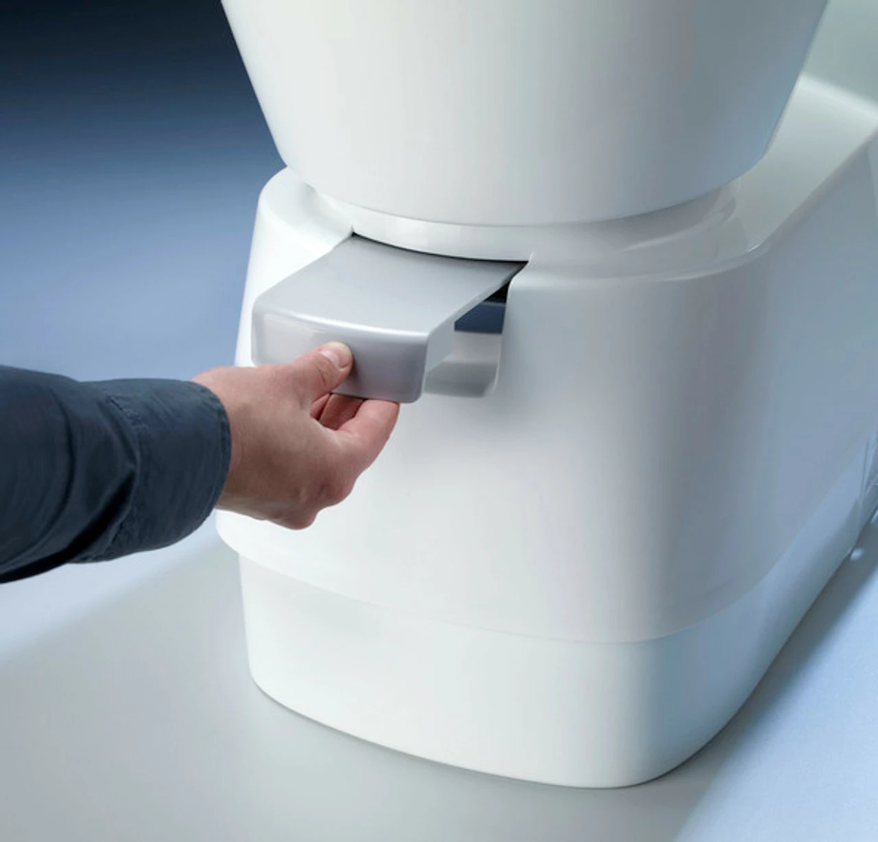 Dometic CTS 4110 Caravan Motorhome Cassette Toilet 5 Dometic CTS 4110 Caravan Motorhome Cassette Toilet - Image 3