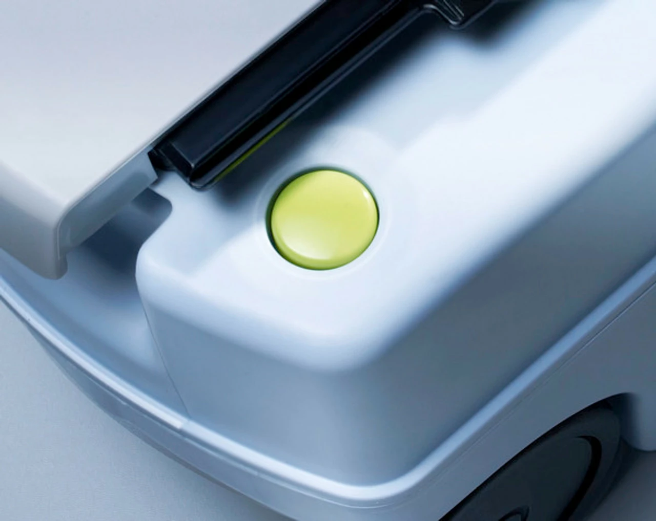 Dometic CTS 4110 Caravan Motorhome Cassette Toilet 11 Dometic CTS 4110 Caravan Motorhome Cassette Toilet - Image 9